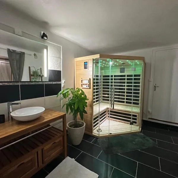 Gîte du Soleil Levant, hotel en Ménétru-le-Vignoble