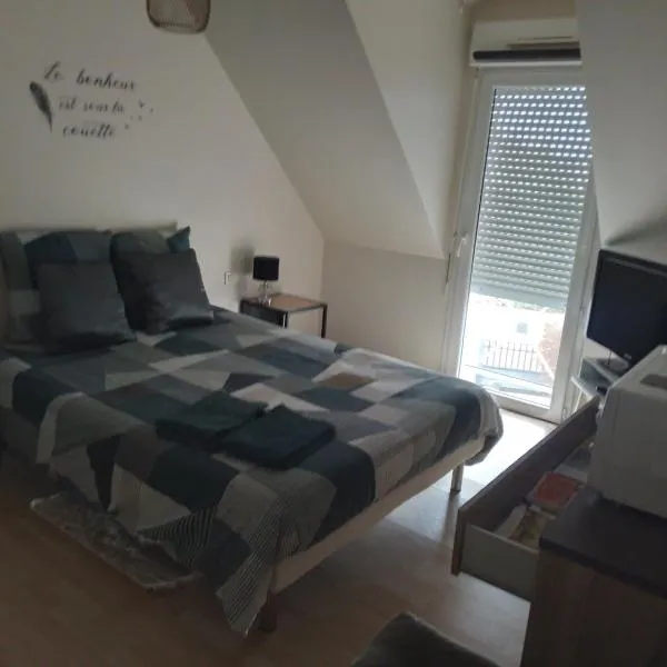 chambre carentan les marais aux calme très reposant,Saint-Hilaire-Petitville的飯店