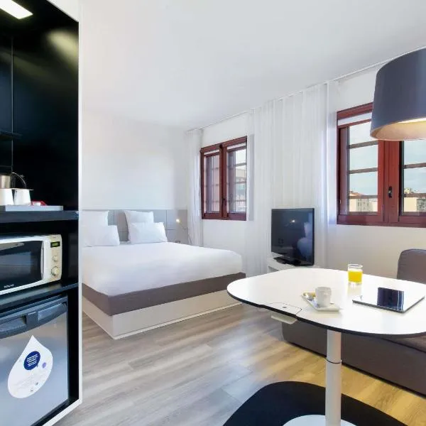 Novotel Suites Perpignan Centre - Grandes Suites & Confort Centre-Ville, hotel in Perpignan