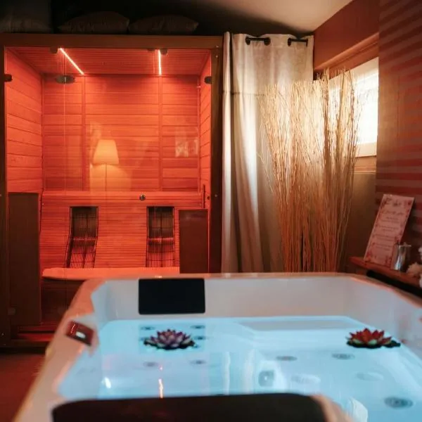 Unique Hôtel Résidence & Spa, hôtel à Saint-Raphaël