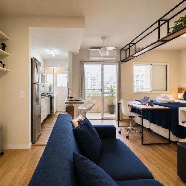 Studio Flat amplo em Pinheiros perto do Metrô com Ar Piscina Academia Garagem Sauna e Coworking com Impressora