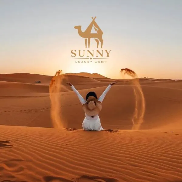 Sunny Luxury Camp, hotel em Merzouga