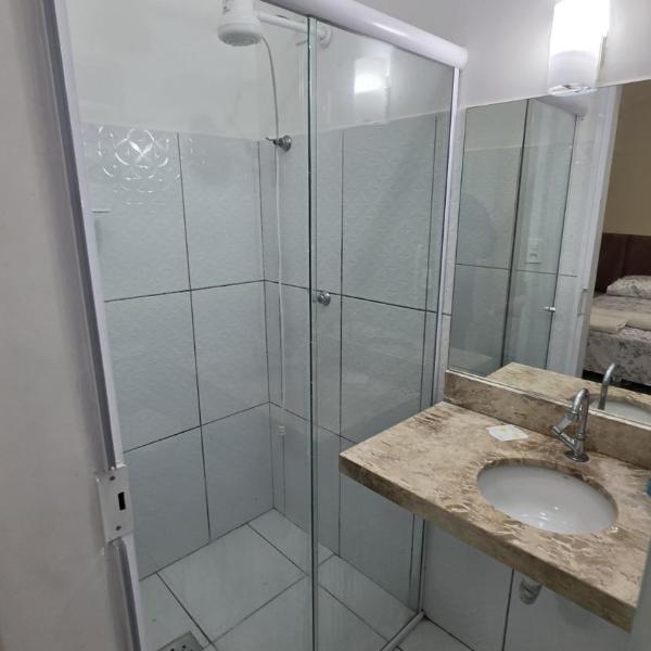 Suíte próximo a havan e praias - Foto 3
