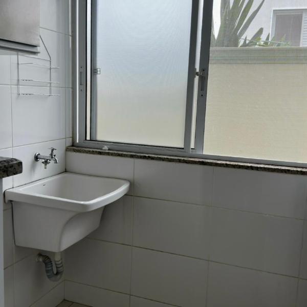 Apartamento confortável e bem localizado em Brotas SP 2 vagas garagem - Foto 3