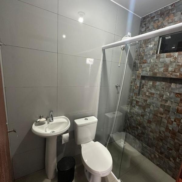 Suíte na praia de Itajuba com ar, wi-fi e piscina - Foto 3