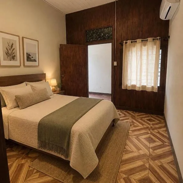 Hostal Octavianos Leon, hotel sa León