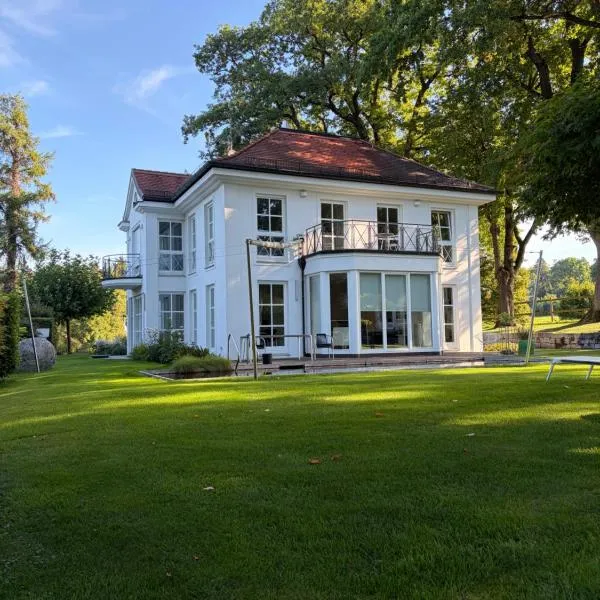 Herrenhaus - Starnberger See - Ammerland, hotel u gradu 'Münsing'