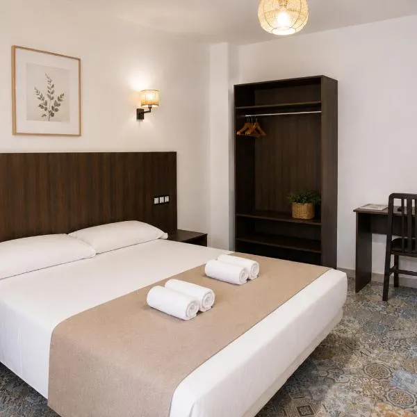 Hospedium Hostal La Paz Parking Gratis, hotel en Marmolejo