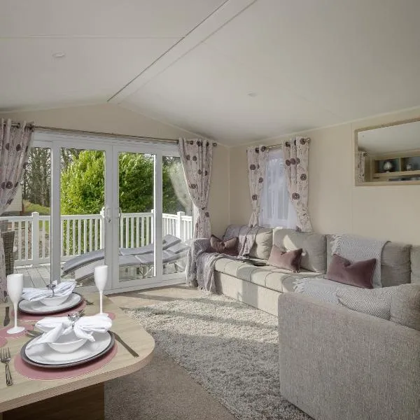Deer View Lodge - Ribble Valley, מלון בלונגרידג'