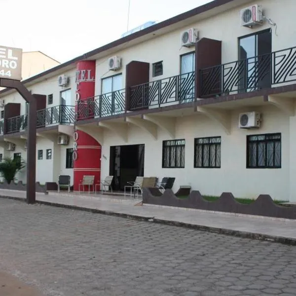 Hotel Comodoro, hotel in Vilhena