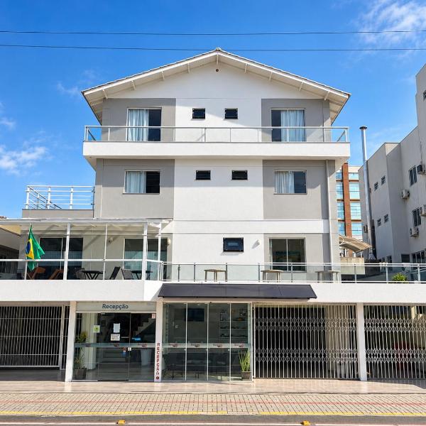 Bella Costa Bombinhas