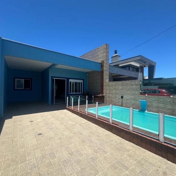 Casa espaçosa Imbé com piscina e área gourmet - Foto 4