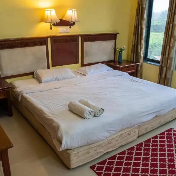 Sukoon Safari Where Stay Feels Like a Getaway, hótel í Igatpuri