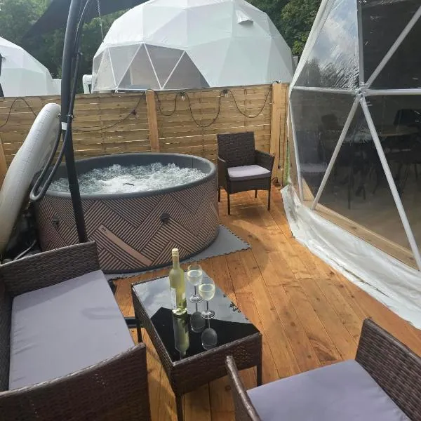 Parkcity SPA Domek z jacuzzi w Parku Śląskim, hotel i Katowice