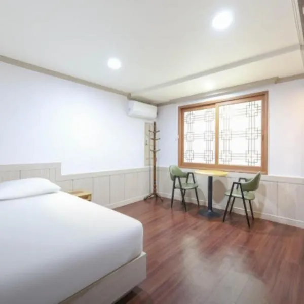 Busan Nopo-dong Beomeo Hotel, hotel em Ch'ŏngnyong-dong