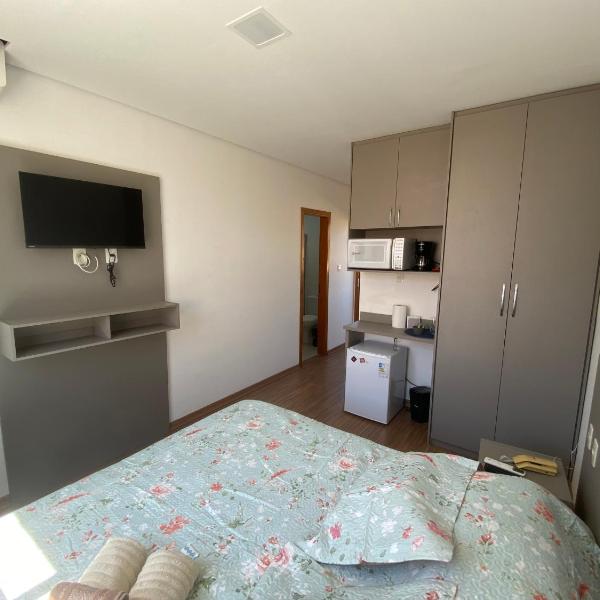 Flats da Júnia n#9, ótimo benefício - 2 camas separadas ou 1 casal
