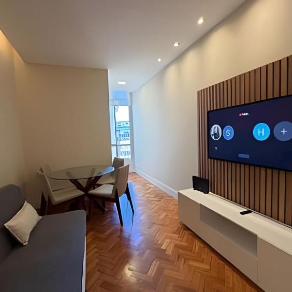 SUH Copacabana BR 01 | Two-Bedroom Apartment