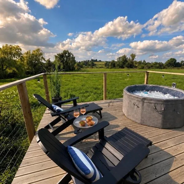 Waterside Cabin, hotel em Belturbet