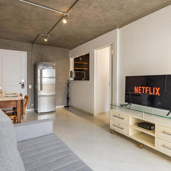 Stay Home Haddock Lobo - Apartamento Completo - Varanda - Piscina - Academia - Sauna