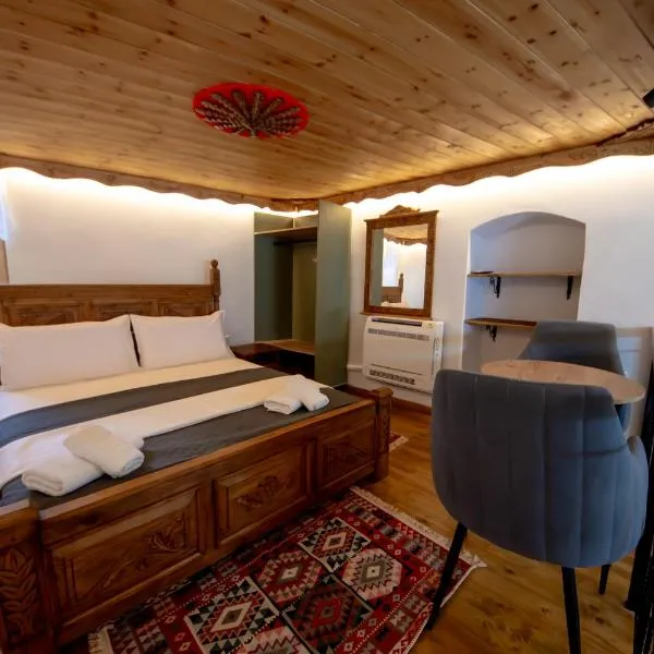 Noel Rooms, hotel i Gjirokastër