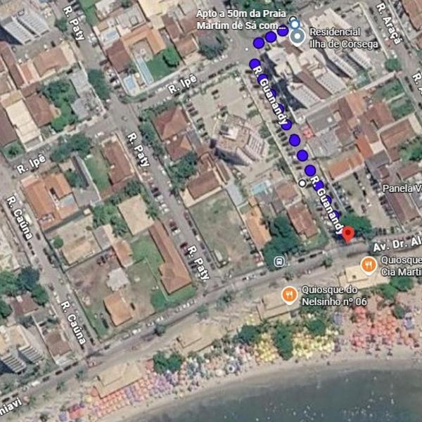 Apartamento a 60m da Praia Martim de Sá Caraguatatuba - Residencial Ilha de Córsega - A 5 min do Centro - Com piscina - Estacionamento gratuito privativo - 2 Quartos - Foto 2