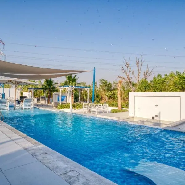 2 bedrooms Private Villa 40 Meters Pool and BBQ, מלון בראס אל חאימה
