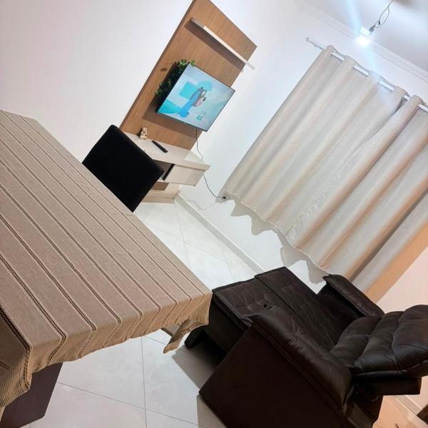 Casa Completa a Poucos Passos da Enseada - Até 6 hóspedes