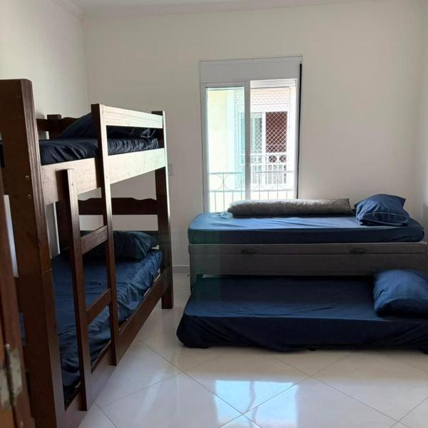 Casa Completa a Poucos Passos da Enseada - Até 6 hóspedes - Foto 2