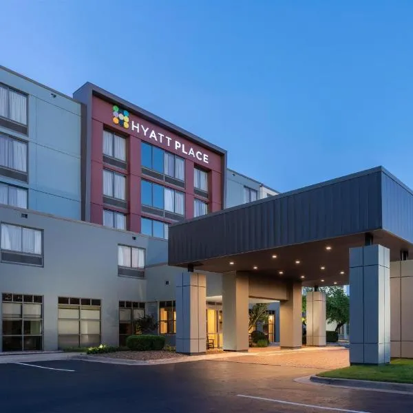 Hyatt Place Bentonville Rogers, hotelli kohteessa Rogers