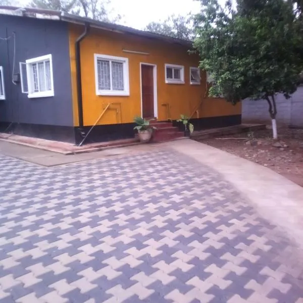 Ramachi apartments, хотел в Ливингстън