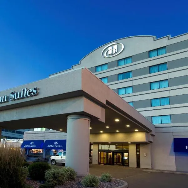 Hilton Winnipeg Airport Suites, hotel en Winnipeg