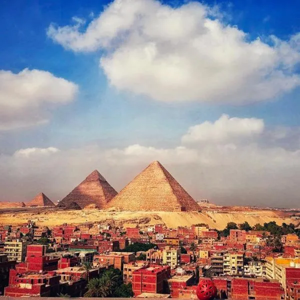 Oscar pyramids view, hotel Kairóban