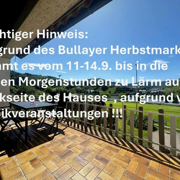 Traumaussicht Moselblick Kamin Balkon Burgblick 65 Zoll TV Waipu Lindenplatz, ξενοδοχείο σε Bullay