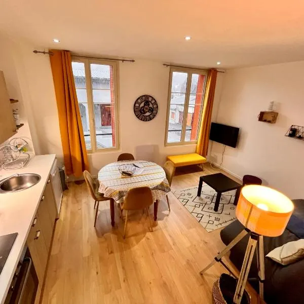 라 부르불에 위치한 호텔 Villa La Butte, Appartements Chaleureux au Cœur de La Bourboule