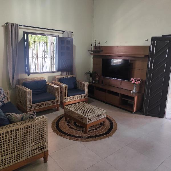 Casa Completa em Coqueiro - 300m da Praia do Coqueiro