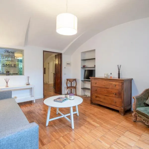 Cozy 1BR with Garden in Central Milan