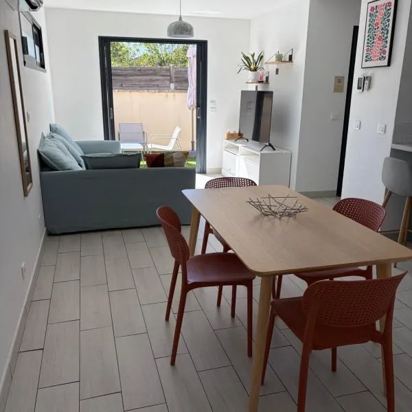 Maison moderne tout confort à Pélissanne, hotel sa Pélissanne