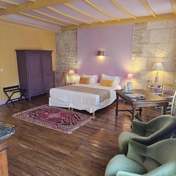 Hôtel du Palais, hotel u gradu 'Angoulême'
