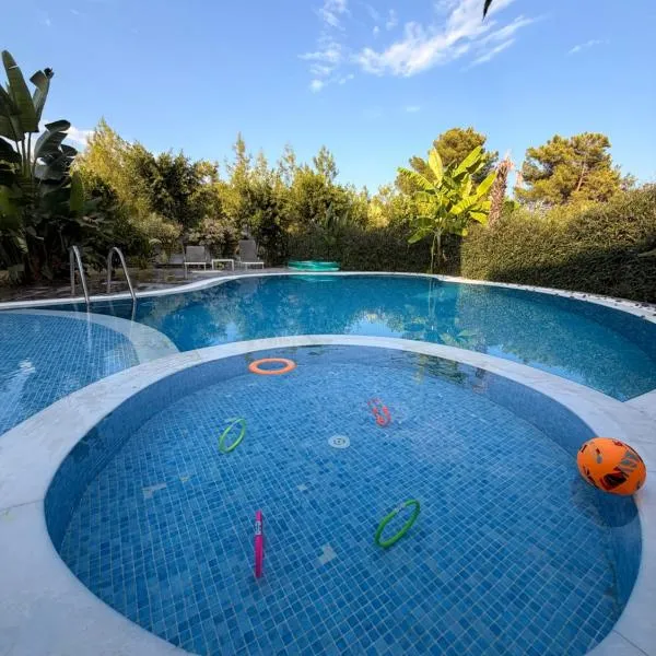 Canyon Villa Göynük Kemer Antalya with Pool, מלון באנטליה