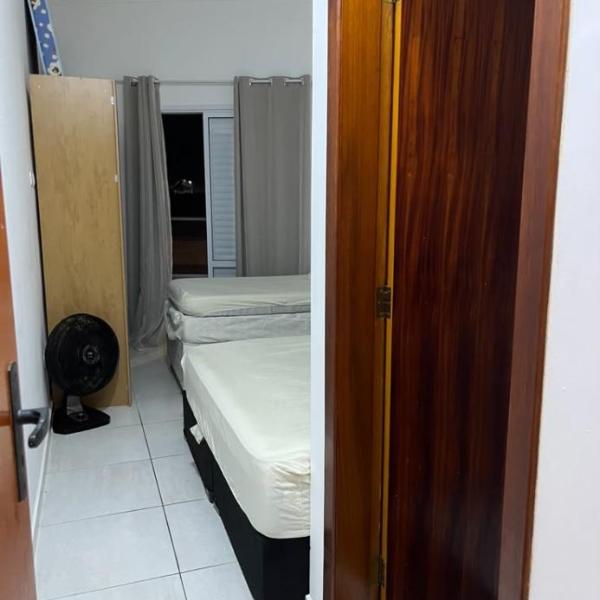 Casa completa 2 suites otima localização segurança e conforto 400 mts do mar - Foto 5