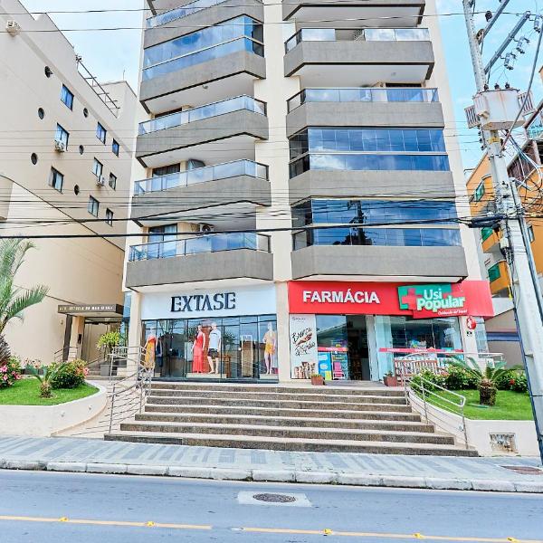 1027 Apto 1 dormitório sobre Avenida Principal en Bombinhas - Centro