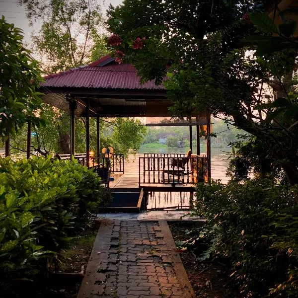 Ruanpanalee Resort - เรือนปณาลี รีสอร์ท – hotel w mieście Ban Khlong Sai Yok