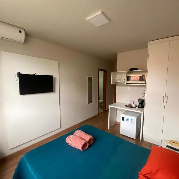 Flats da Júnia, CAMAS SEPARADAS OU JUNTAS, fácil check-in, wifi , tv, ar, garagem, hotel em Lagoa Santa