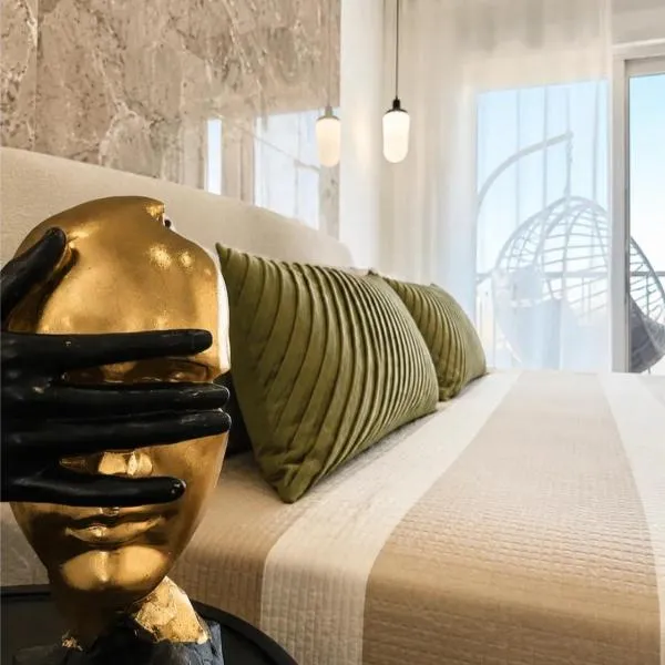 Apartments Kristal Torrevieja، فندق في Punta Prima