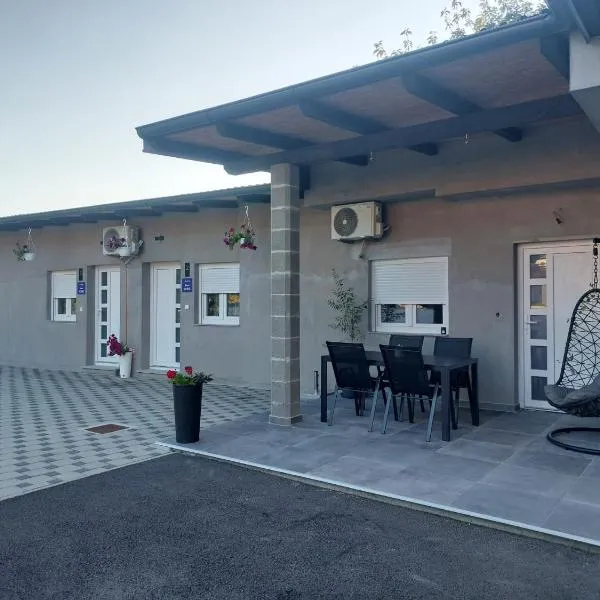 J&L rooms, hotel en Bjelovar