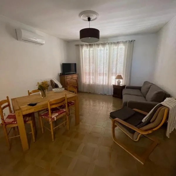 Appartement Ju'Rina: Biguglia şehrinde bir otel