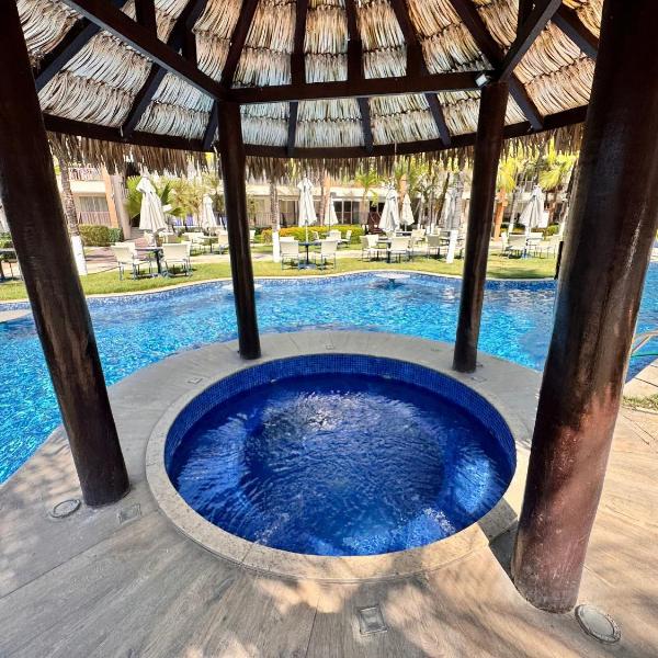 Beach living, Pé na areia, Vizinho ao B Park - Oficial - Foto 5