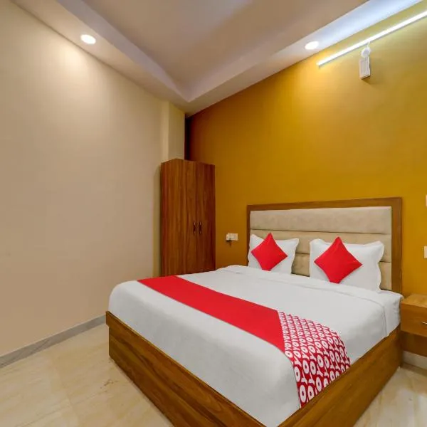 Super Hotel O B.S Celebration, hotel v destinácii Lucknow