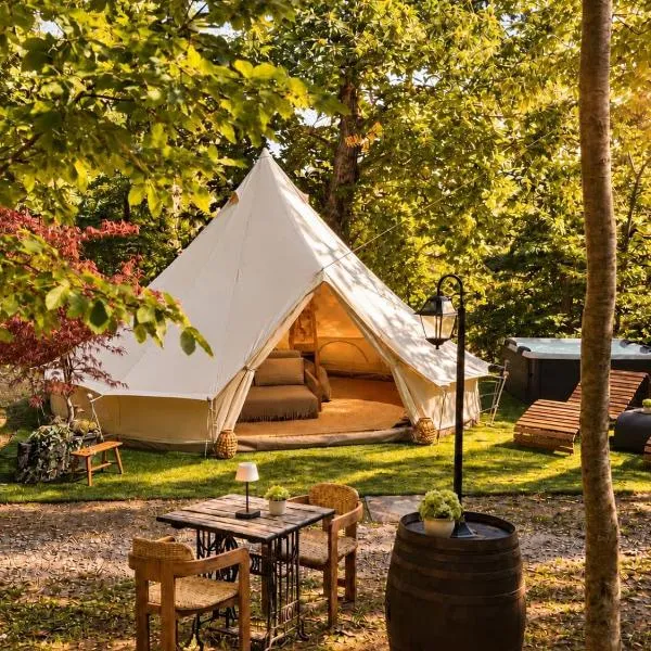Il Bosco di Paolo - Glamping, hotel v mestu Sestola