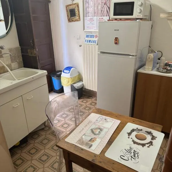 Residence Della Corte, ξενοδοχείο σε Tocco da Casauria
